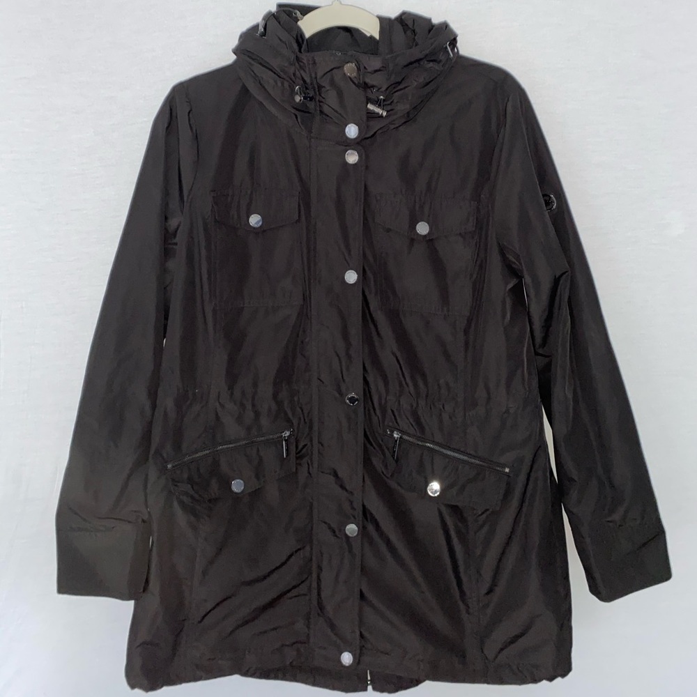 BLACK MICHAEL KORS RAINCOAT